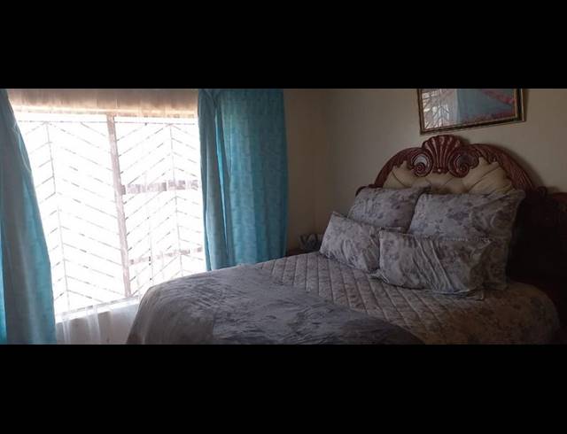 2 BEDROOM HOUSE FOR SALE IN MOHLAKENG